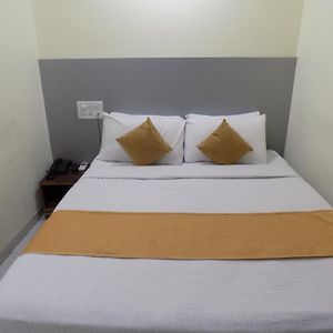 Maha Residency